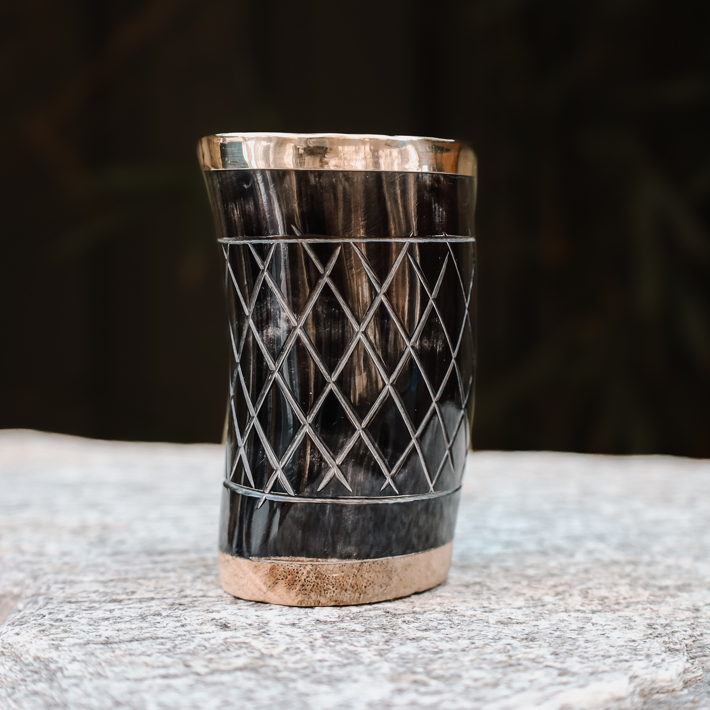 Vikings gold Horn Shot